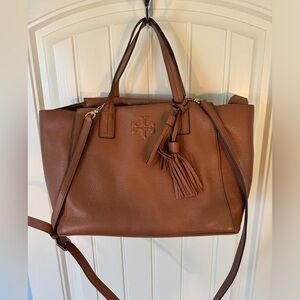 Camel color leather Tory Burch crossbody